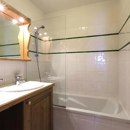 Hotel Belambra Clubs Les Menuires - Le Hameau Des Airelles 2*