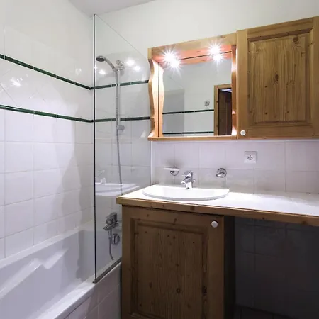 Belambra Clubs Les Menuires - Le Hameau Des Airelles מלון 2*