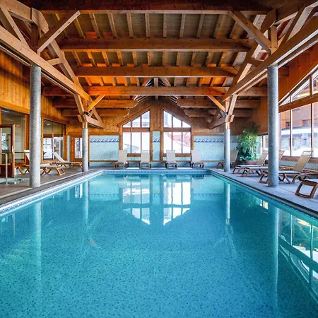 Belambra Clubs Les Menuires - Le Hameau Des Airelles מלון סן-מרטין-דה-בלוויל